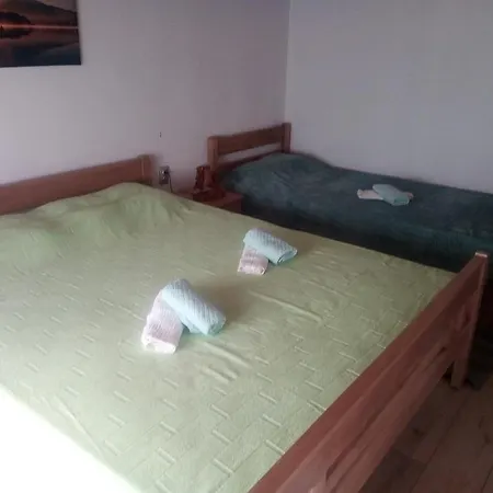 Apartment Heni