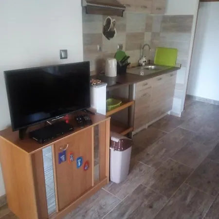 Apartment Heni